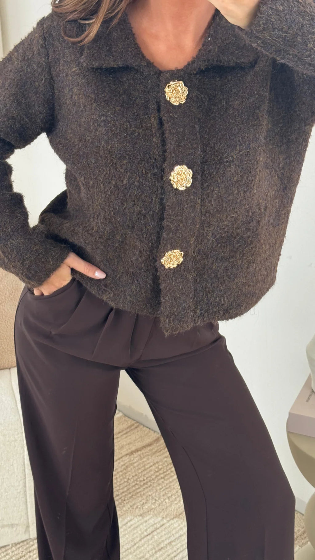 Sweter Amara – Ciemnobrązowy