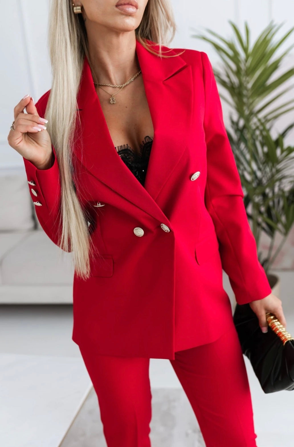 Power Chic Blazer – Red