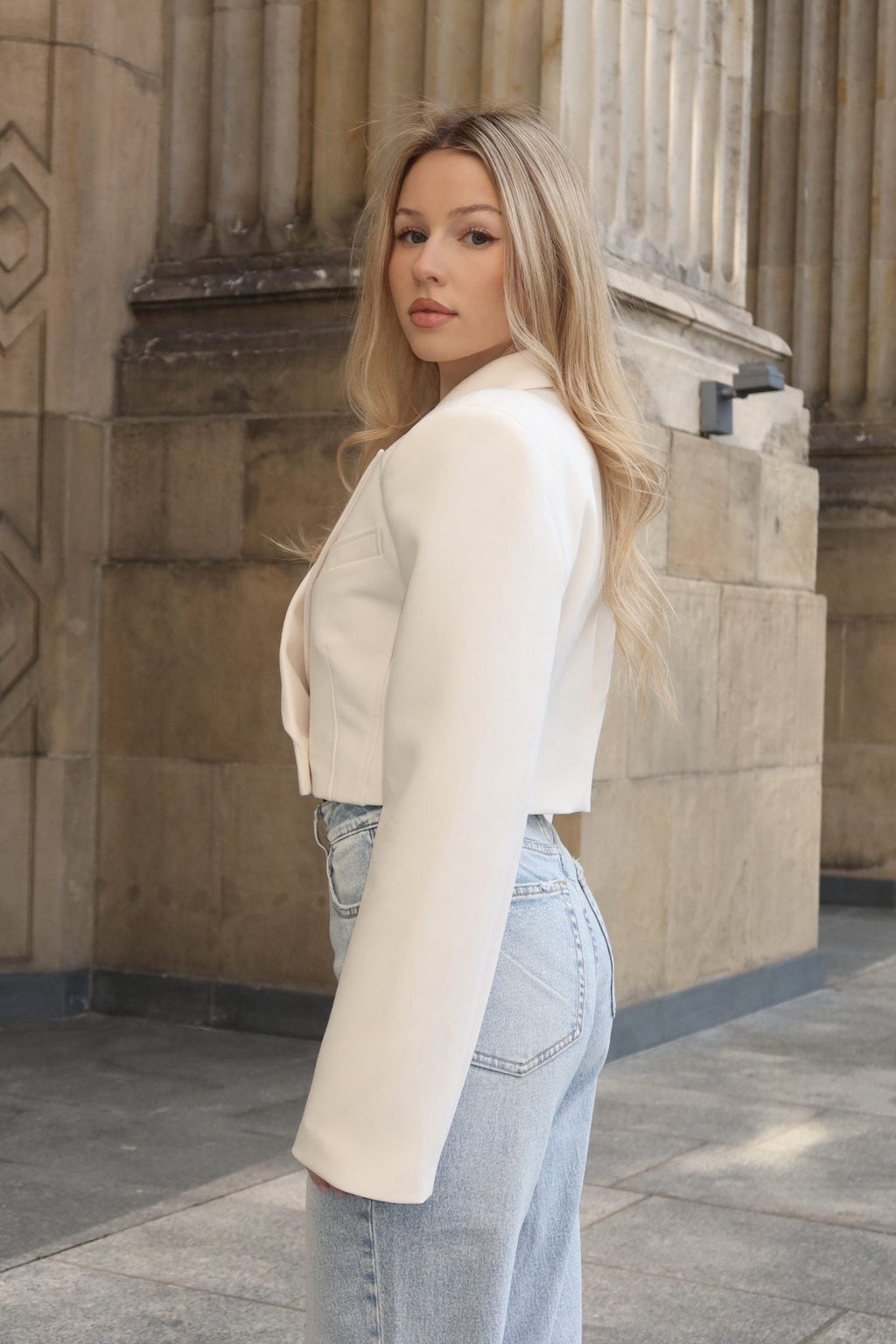 Marynarka Chic – Kremowa